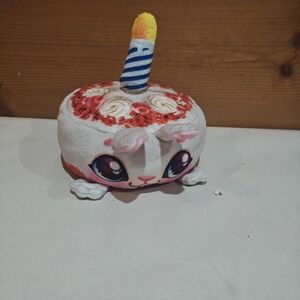 Cookeez Makery Party Treatz Oven Playset Baking Toys White Cake Bunny Rabbit